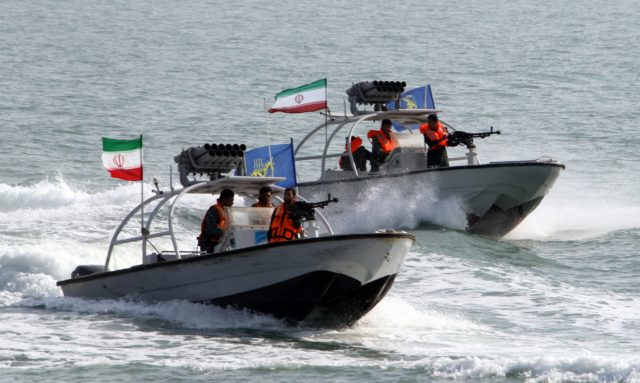 Islamic Revolutionary Guard Corps Navy speed boats. (Photo: IRNA)
