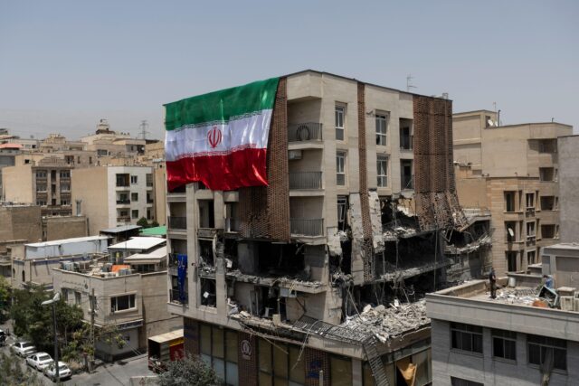 Tehran, Tehran, Iran. 25th June, 2025. Civilian areas damaged by Israel's attacks during the 12-day war against Iran. ceasefire has been established between Iran and Israel after 12 days of war. (Credit Image: © Sobhan Farajvan/Pacific Press via ZUMA Pres